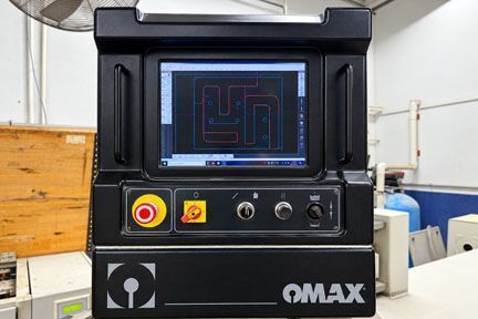 OMAX #60120, abrasive waterjet, 77" x 144" table, 62" x 126" cutting capacity, EnduroMax 40 HP pump, 55,000 - Image 4