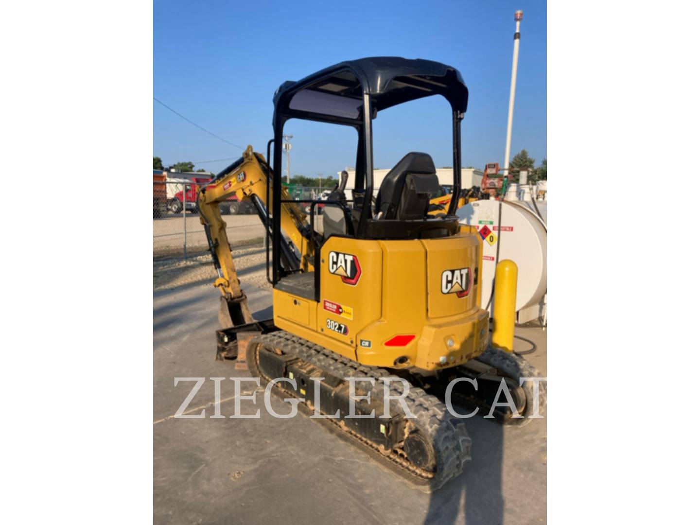 Caterpillar 302.7, Excavator, 515 hours, S/N: CZ601489, 2022 - Image 3