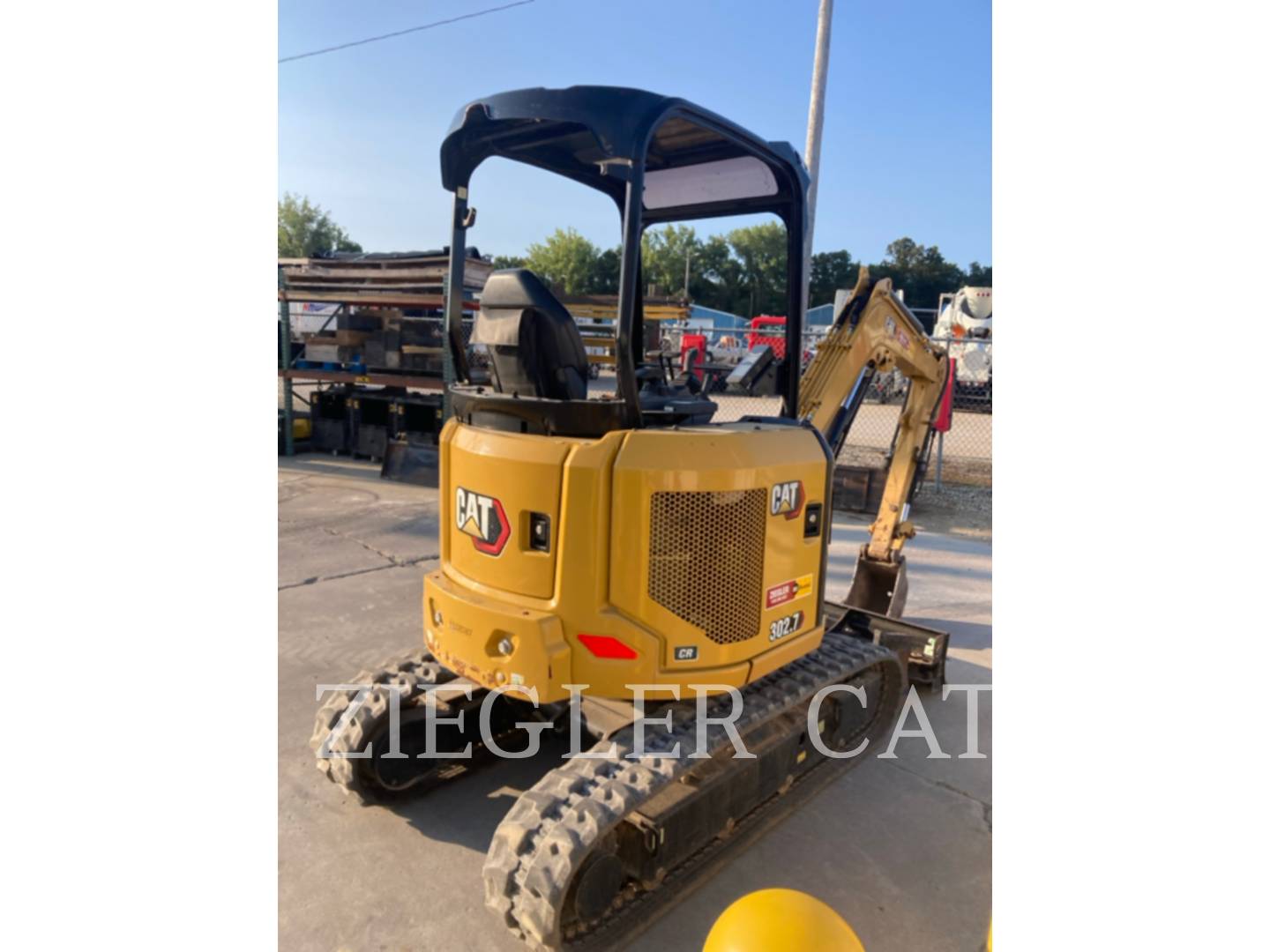Caterpillar 302.7, Excavator, 515 hours, S/N: CZ601489, 2022 - Image 4