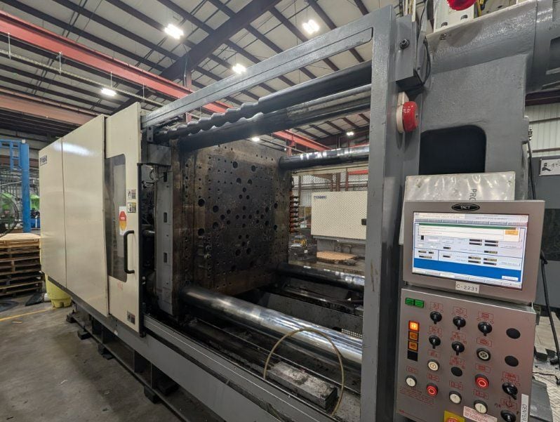 720 Ton, 132 oz., Nissei #FV660-310L, injection molding machine, Tact IV Control, core pull, 2007 - Image 1