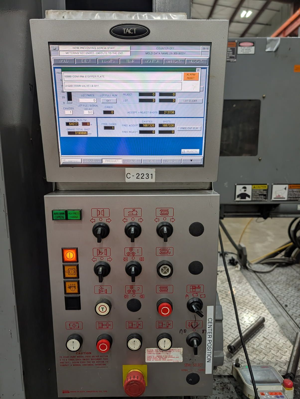 720 Ton, 132 oz., Nissei #FV660-310L, injection molding machine, Tact IV Control, core pull, 2007 - Image 4