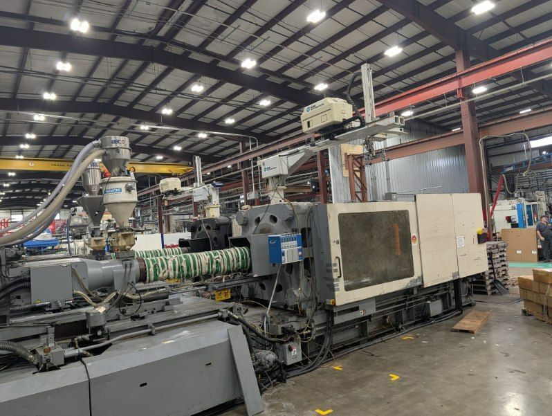 720 Ton, 132 oz., Nissei #FV660-310L, injection molding machine, Tact IV Control, core pull, 2007 - Image 10