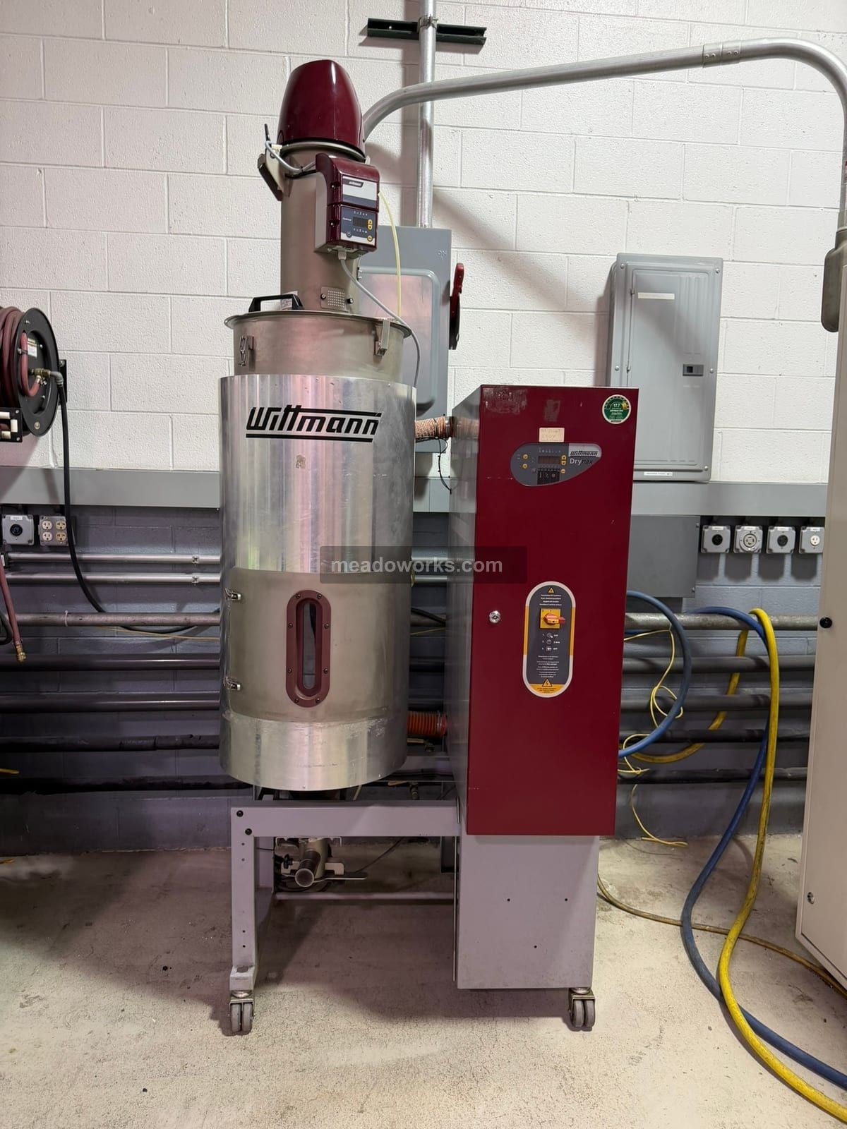 Wittmann #Drymax-D60-150-M, Desiccant Dryer w/DPS, drying hopper & Feedmax loader, 480 V., 2010 - Image 1