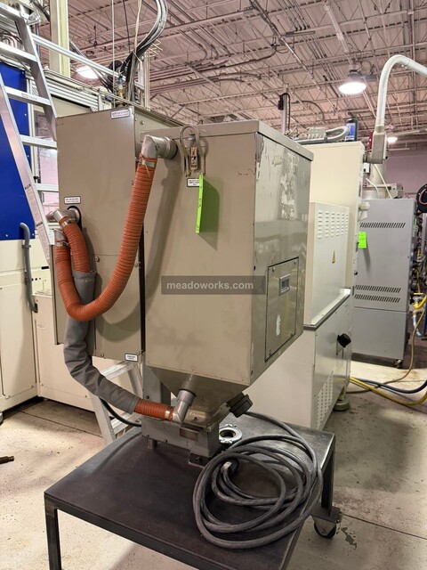 Conair Franklin #D30H2000000, Dryer w/Compu-Dry CD30 Control & Drying Hopper, hopper #18137001, steel table - Image 3