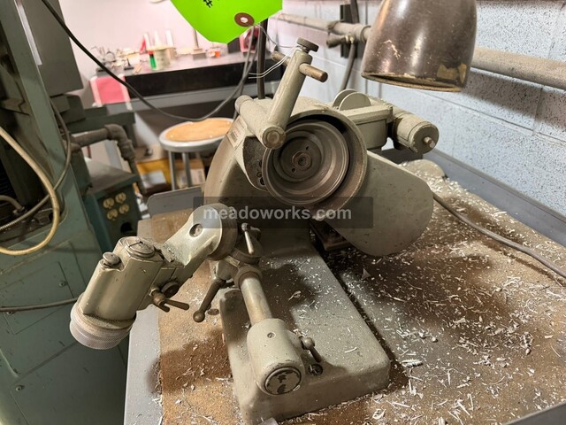 Deckel, Tool & Cutter Grinder, steel cabinet stand, collet rack, work lamp - Image 3