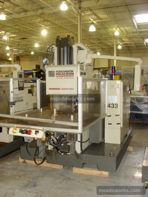 70 Ton, 3.51 oz., Cincinnati Milacron #HC-70, Vertical Clamp Injection Molding Machine, horizontal injection - Image 1