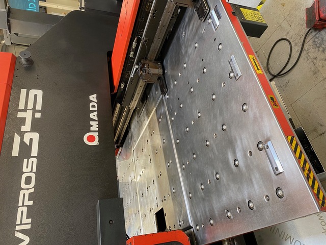 33 Ton, Amada #Vipros-345, CNC turret punch, 58 station, 2 automatic index, 40" x50" sheet, 30 RPM turret - Image 4