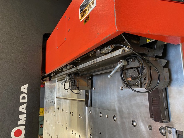 33 Ton, Amada #Vipros-345, CNC turret punch, 58 station, 2 automatic index, 40" x50" sheet, 30 RPM turret - Image 5