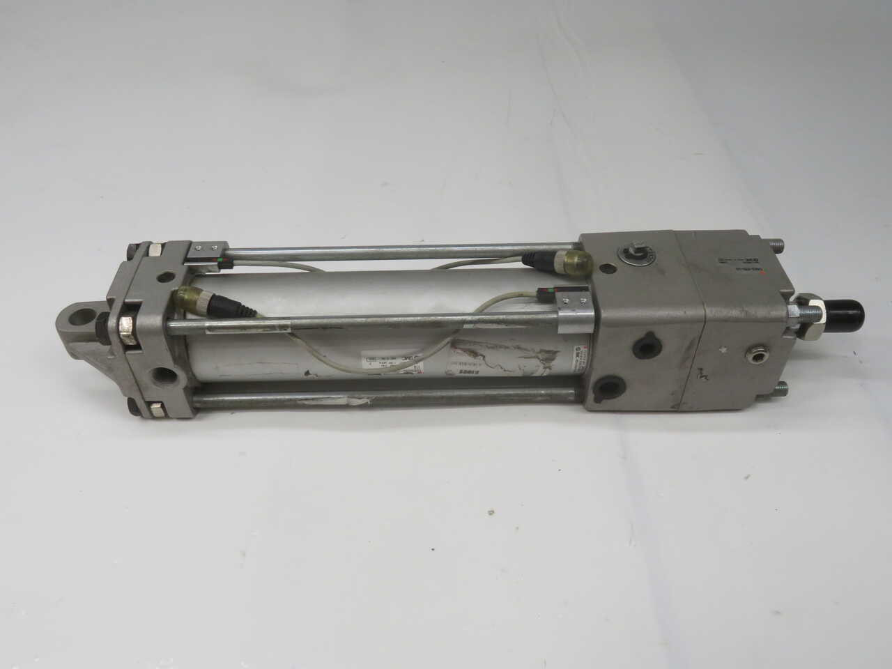 SMC #CNA2-63D-UA, Pneumatic Cylinder - Image 4