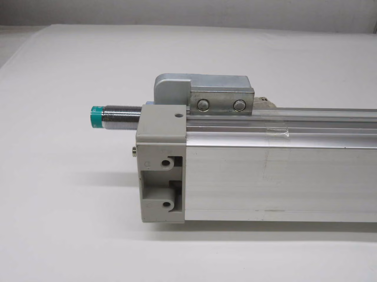 CKD #SRL3-00-50N-500-M2H3-D-A, Pneumatic Rodless Cylinder - Image 7