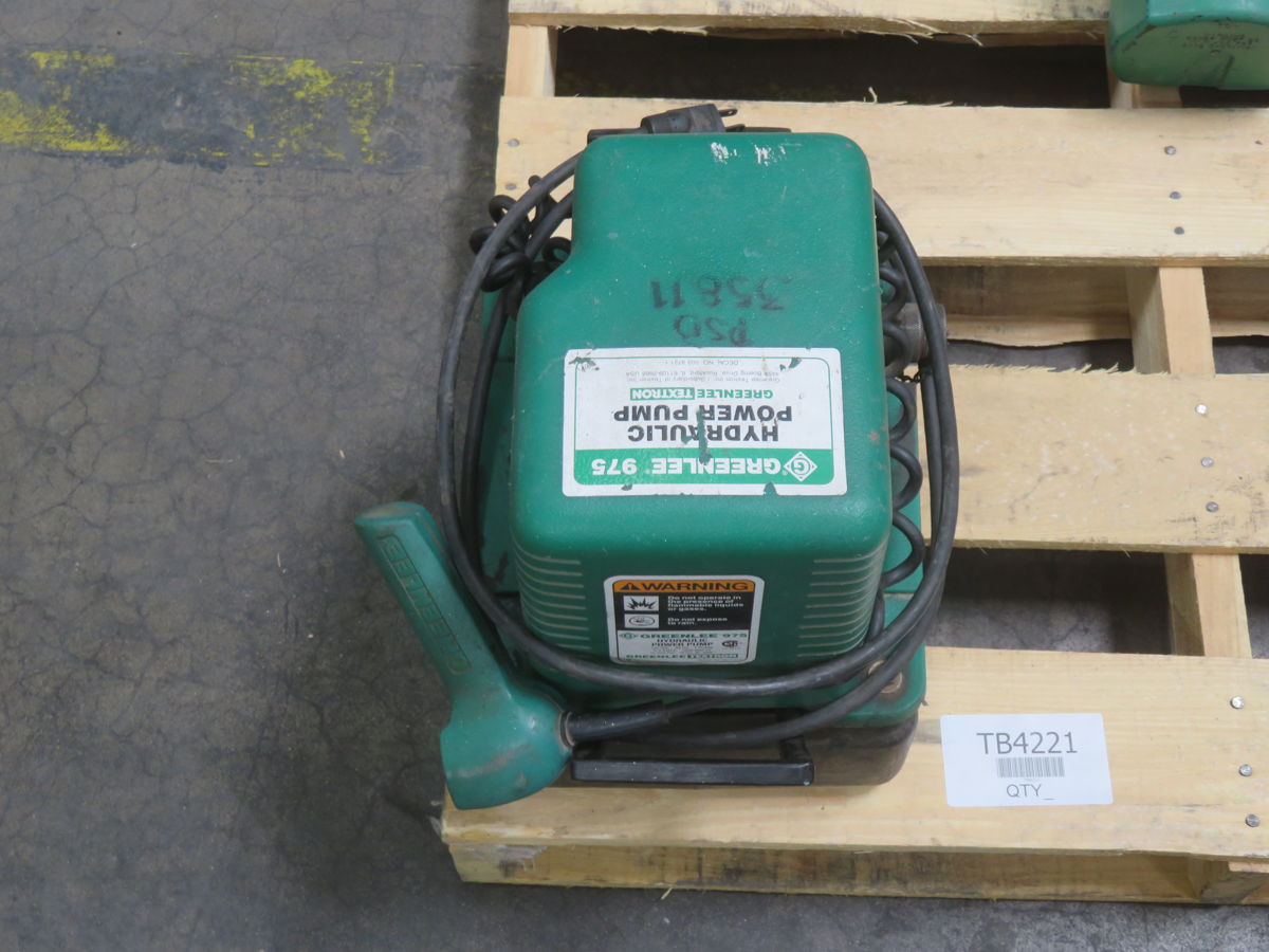Greenlee #975, Electric Hydraulic Pump, 120V AC, 10,000 psi, pump only - Image 2