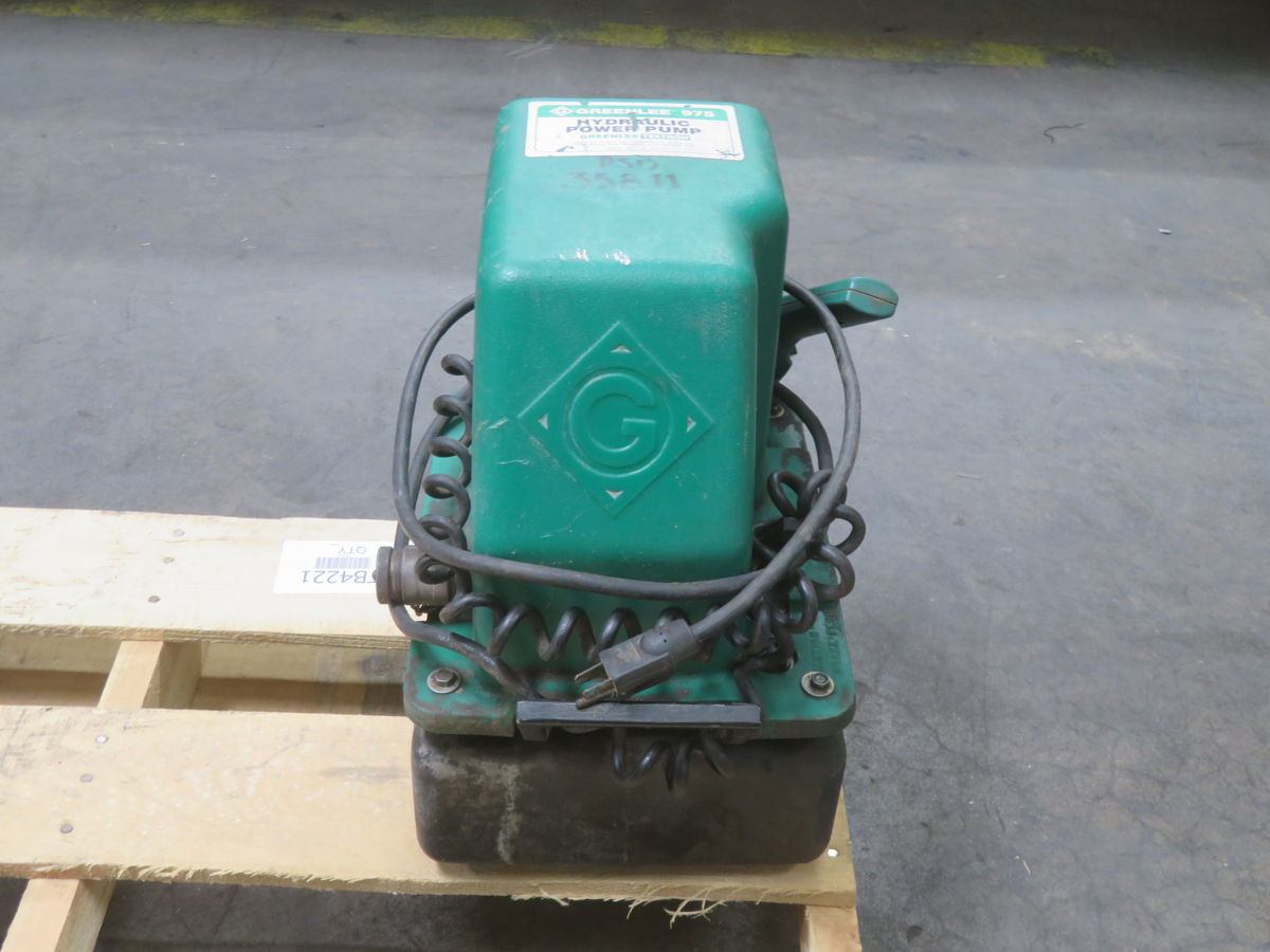 Greenlee #975, Electric Hydraulic Pump, 120V AC, 10,000 psi, pump only - Image 5