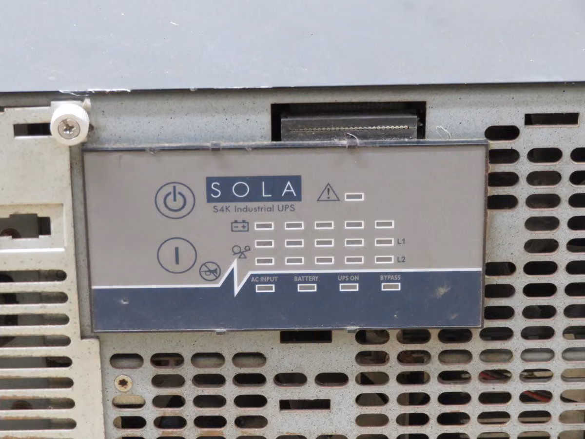 6.0 KVA Sola #S4K4U6000, uninterruptible power supplies, 120-208 VAC, 6 Output Receptacles, 5 Min. Runtime - Image 1
