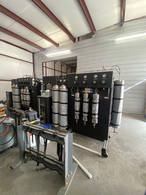 ExtraktLAB #E-140, Supercritical CO2 Botanical Extraction System, four-machine line, 1,688 lbs./day, 5,000 - Image 2