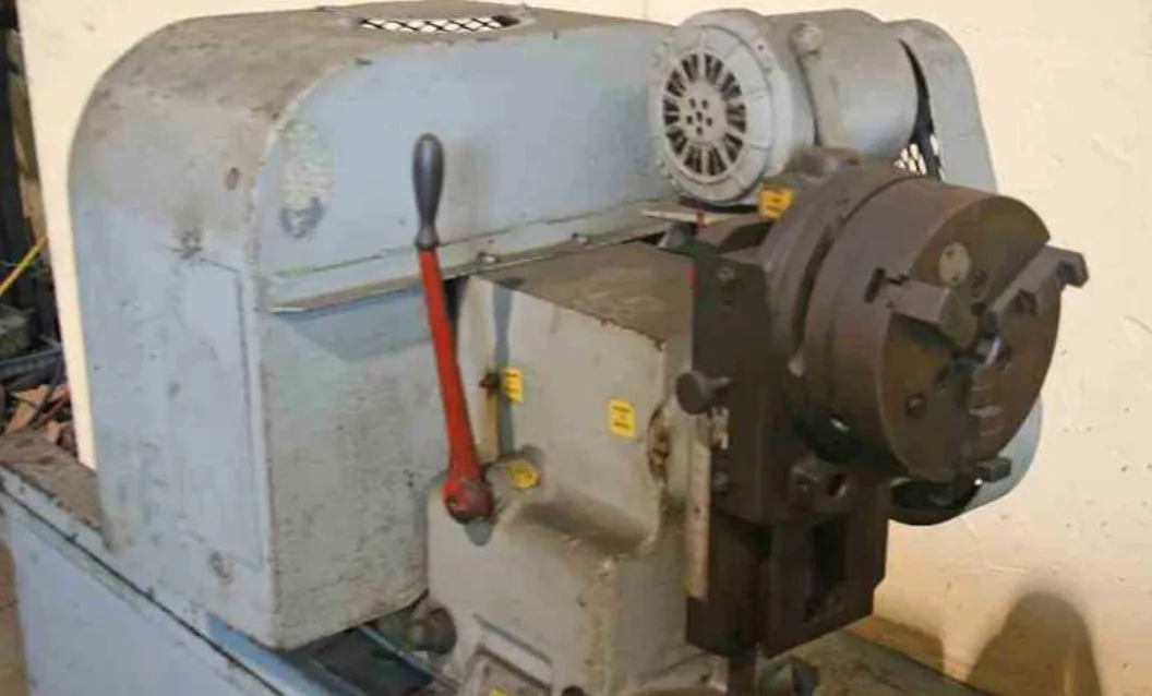 Van Norman #467, Grinder, 22" x 90" capacity, 30" x 1" grinding wheel, 8" 3-jaw chuck, 5 HP wheel head, 1/2 - Image 3
