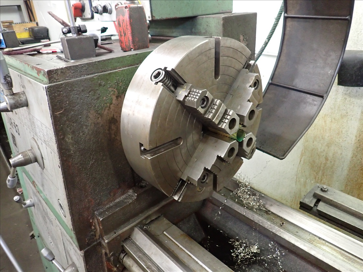 24" x 104" FAT #PONAR-WROCLAW-TUR-63, Engine Lathe, 16" 4-jaw chuck, (2) steady rests, tool post, tailstock - Image 5