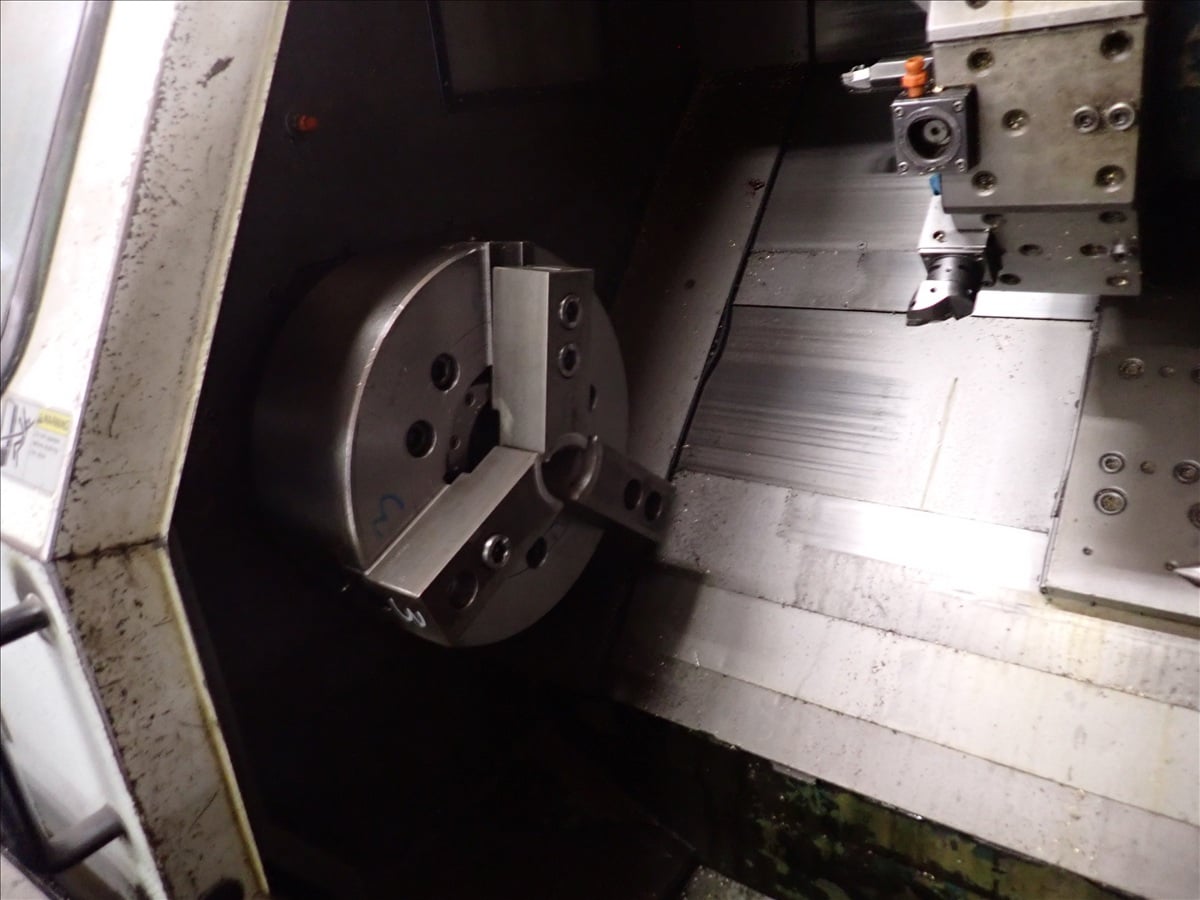 Femco #WNCL-35, CNC Turning Center, 12-station turret, 3-jaw chuck, 2500 RPM, chip conveyor, tailstock, Fanuc - Image 3