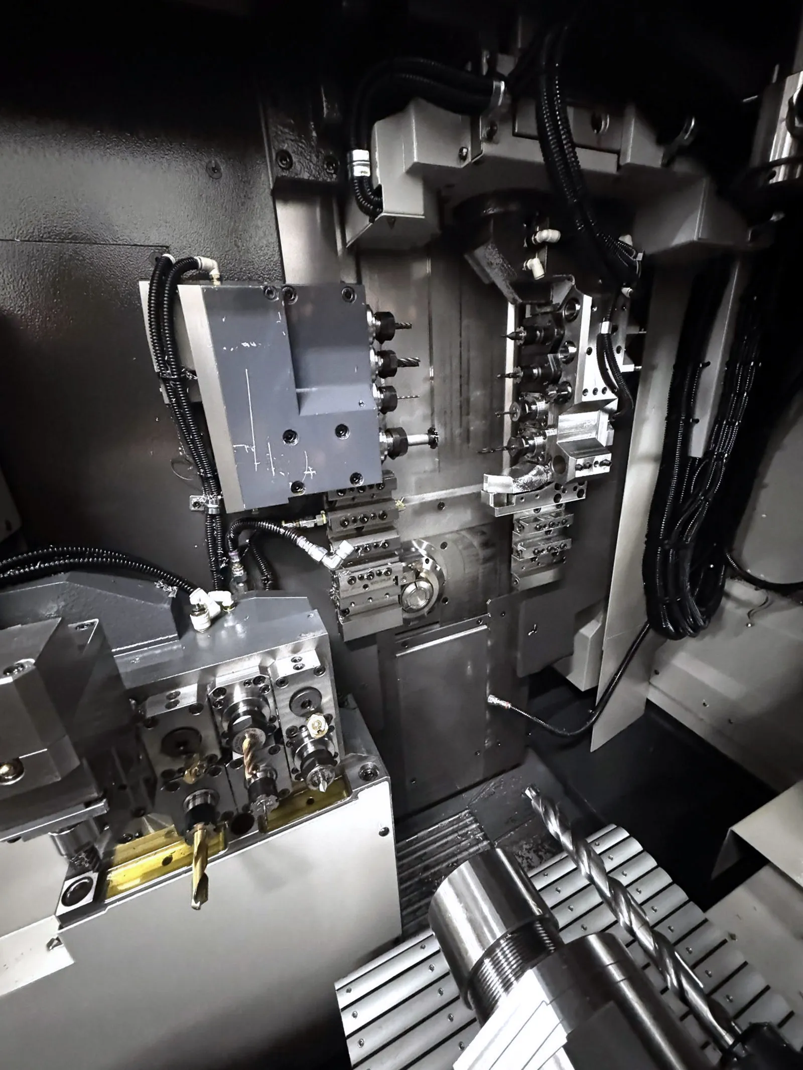 Tsugami #SS327-III-5AX, CNC swiss type lathe, 1.26" bar, 12.99" machining length, 8000 RPM, 7.4 HP, B-axis - Image 2