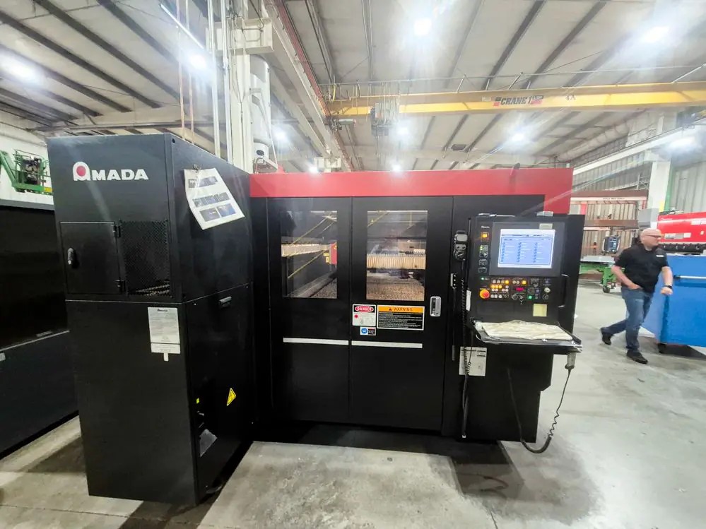 Amada #LCG3015NT, 3500 watt, 120" x 60" max sheet size, Fanuc NT-PC Control, 2015 - Image 2