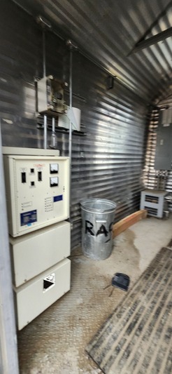 12' x 8' MCC Building, heated, skidded - Image 5