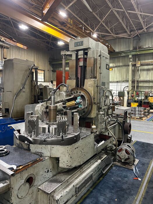 Gould & Eberhardt #72H, Gear Hobber, 72" diameter capacity, 40" face, 1.5 DP, 10.75" max. hob diameter, 40" - Image 1