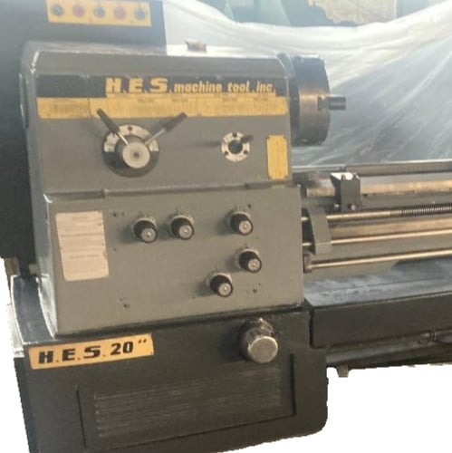 20" x 60" Geared Head Engine Lathe, inch/metric digital read out, carriage rapid travel - Image 4
