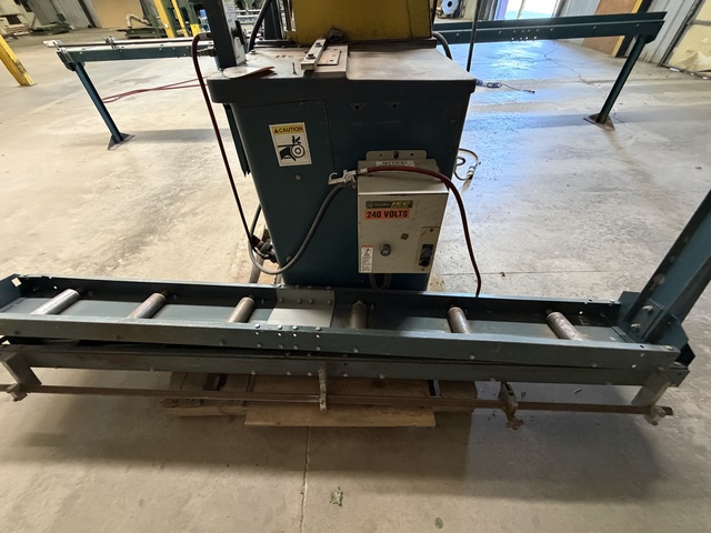 18" Whirlwind, chop saw, infeed & outfeed table - Image 3