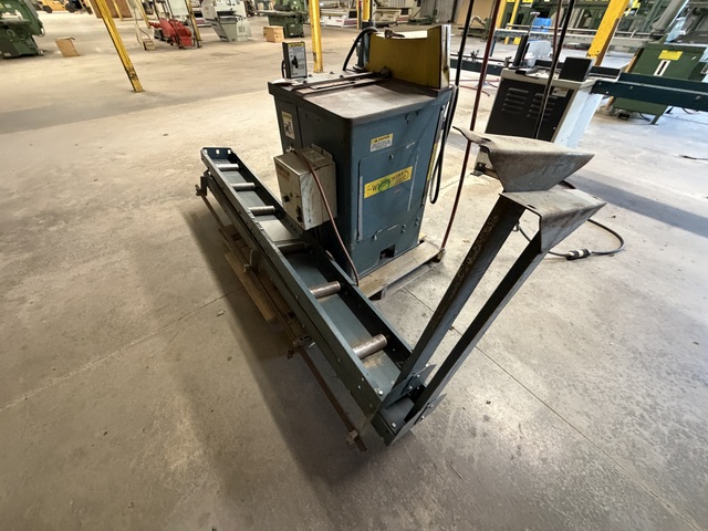18" Whirlwind, chop saw, infeed & outfeed table - Image 4