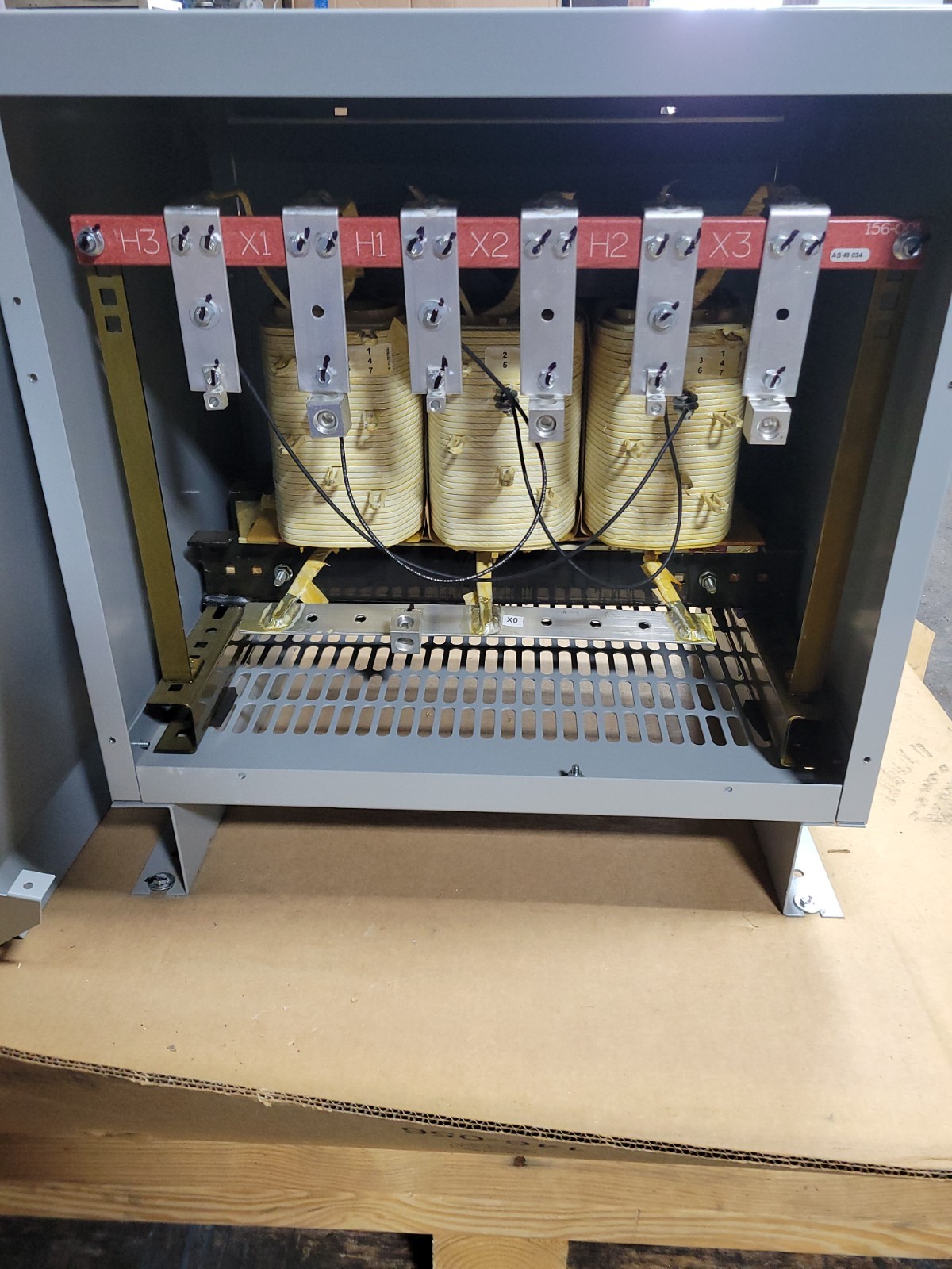 30 KVA 480 Primary, 208Y/120 Secondary, Acme Electric #T3030K0013B, Dry Type Transformer, DOE2016, 3 phase, 3R - Image 3
