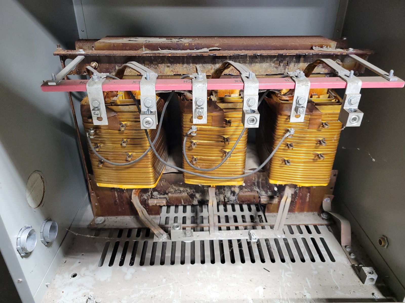 75 KVA 480 Primary, 208/120 Secondary, General Electric #9T23B3874, Transformer, QL, Type 2, 3 phase - Image 4