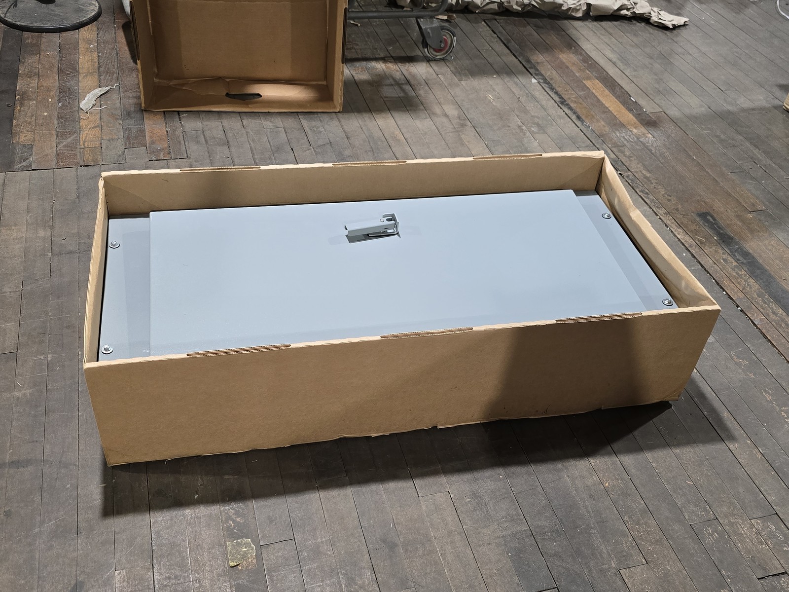 ABB #AB433, ReliaGear Lighting Panelboard Enclosure, Nema 3R, 225A, new - Image 6