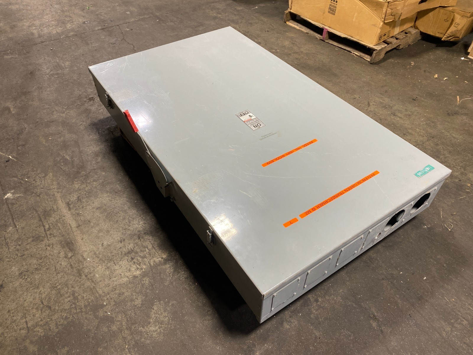 1200 Amp. Siemens #HF368N, Heavy Duty Disconnect Switch, 3P, 3 phase, 600 VAC, 250 VDC, Nema Type 1 - Image 7