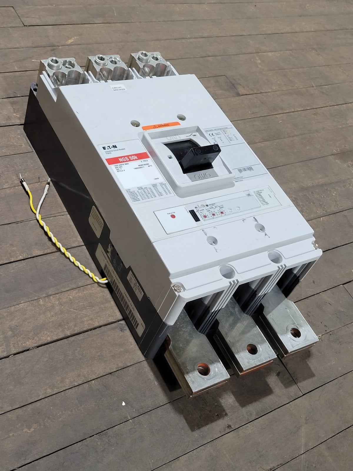 1200 Amps, Eaton #NGS312033E, Circuit Breaker, 3P, 600 VAC, 50/60 Hz., w/ SNT5LP11K Shunt Trip, 110-240 Volts - Image 1