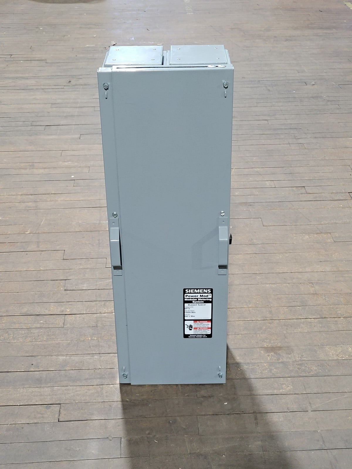 1200 Amp. Siemens #SPT3, Power Mod Modular Metering System Bussed Spacer, 3 phase, 4W, 240 Volts - Image 4