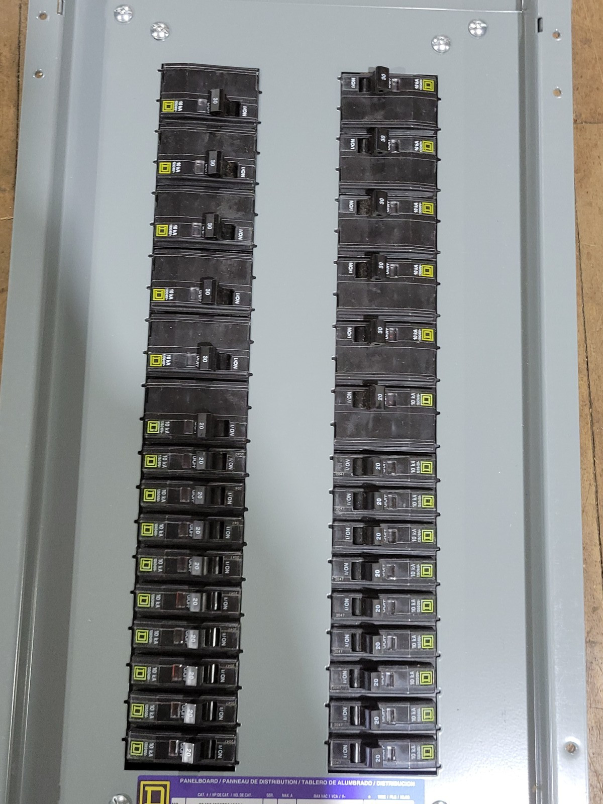150 Amp. Square D #NQ, Panelboard Interior, 208Y/120 Volts, 3 phase, 4W, 42 Space, w/ (19) QOB120, (2) - Image 3