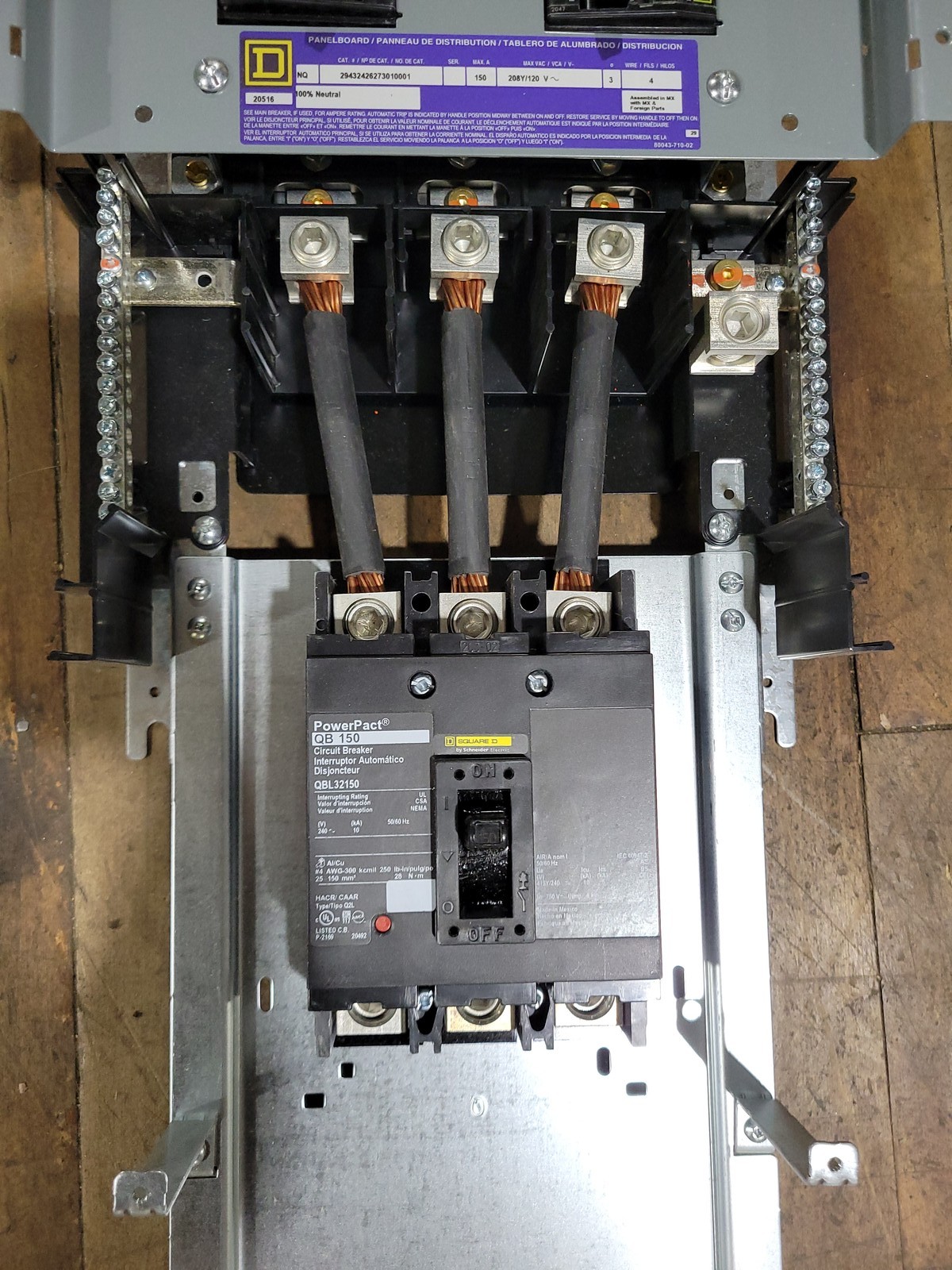 150 Amp. Square D #NQ, Panelboard Interior, 208Y/120 Volts, 3 phase, 4W, 42 Space, w/ (19) QOB120, (2) - Image 4
