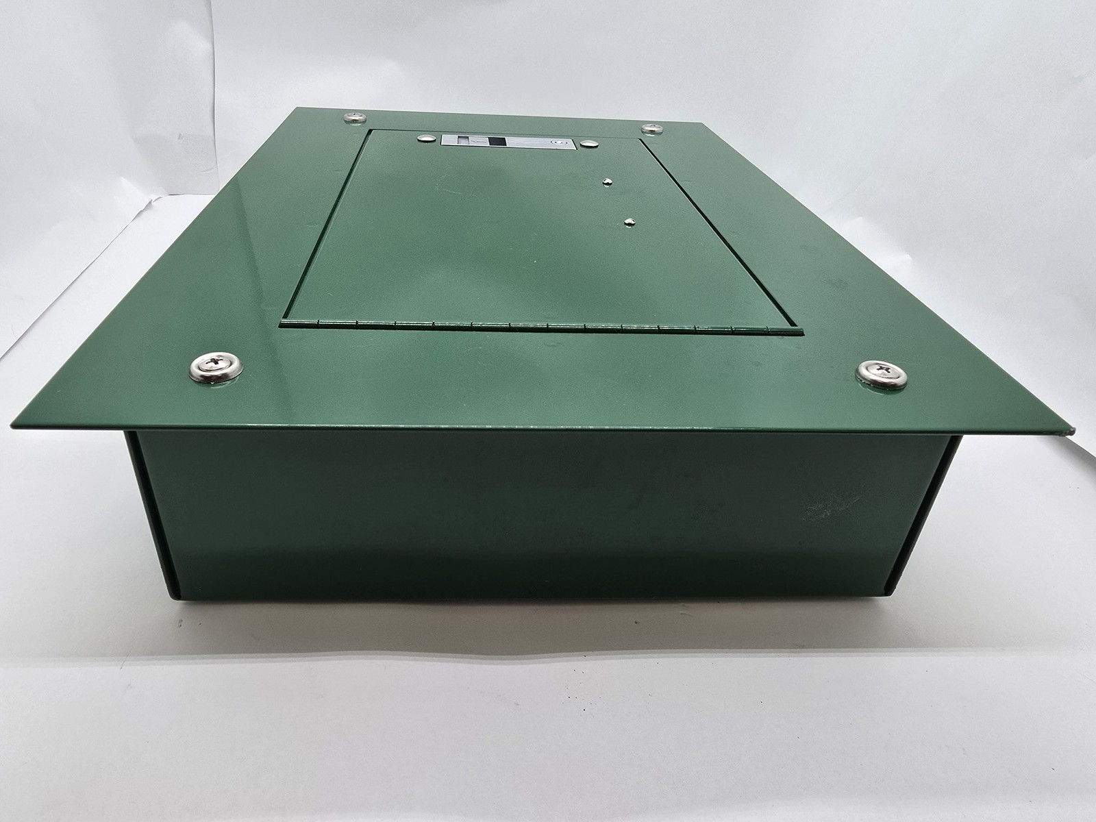 Leviton #G16F1-003-106, Track Light Limiting Panel, 16 Space, 120 Volts, Flush Mount, new - Image 4