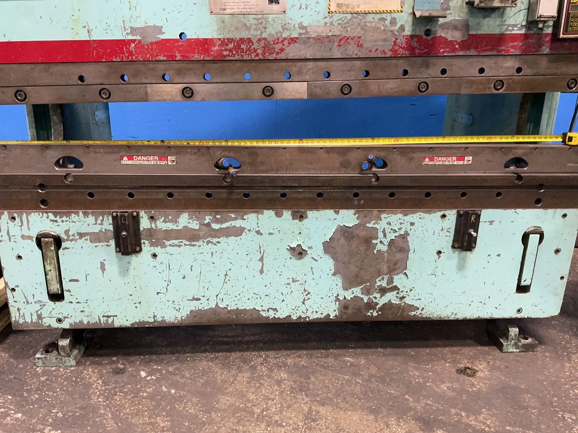 90 Ton, Cincinnati #90-FM-II-X-6-FT., Hydraulic Press Brake, 6' overall, 8" stroke, back gauge, Cincinnati - Image 4
