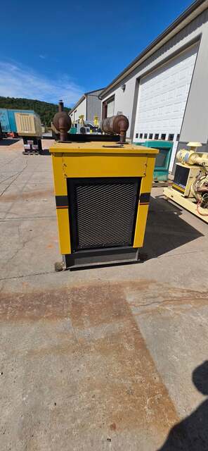 60 KW Generac, NG/LP generator set, 7.4L GM, 277/480 Volts, 3 phase, enclosure, 70 hours - Image 6