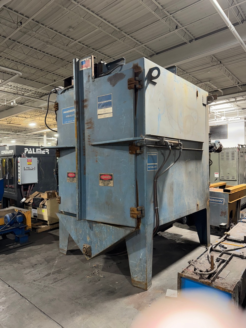 12 cu.ft. Pangborn #12GN-M Rotoblast Machine, spinner hanger shot blast machine - Image 4