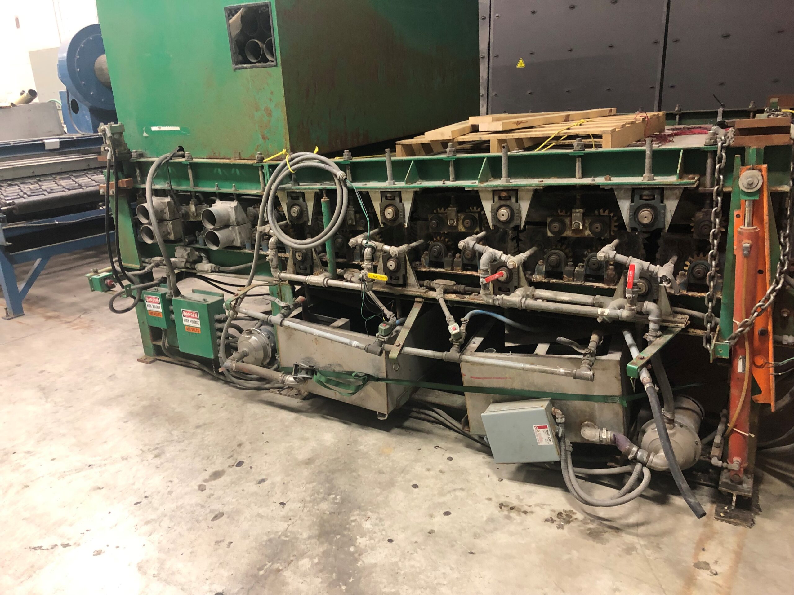 Billco, 84" 8 brush horizontal glass washer (3 available) - Image 3
