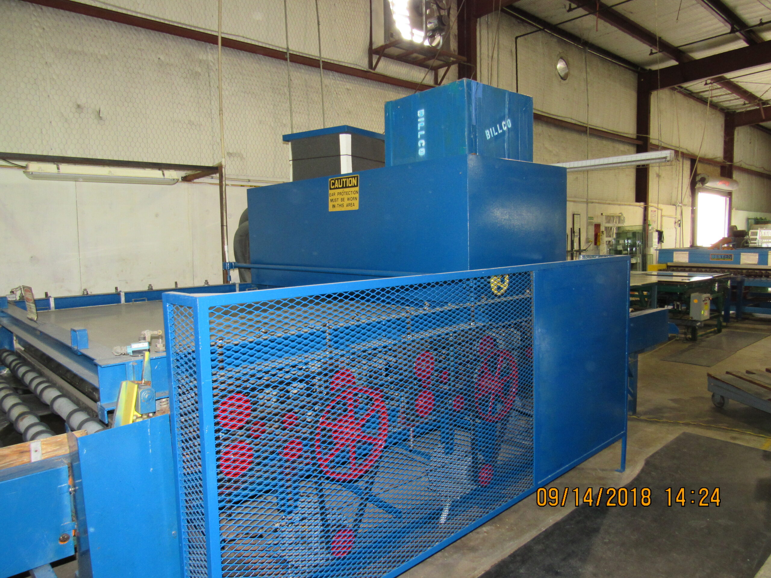 Billco, 96" 8 brush horizontal glass washer - Image 2
