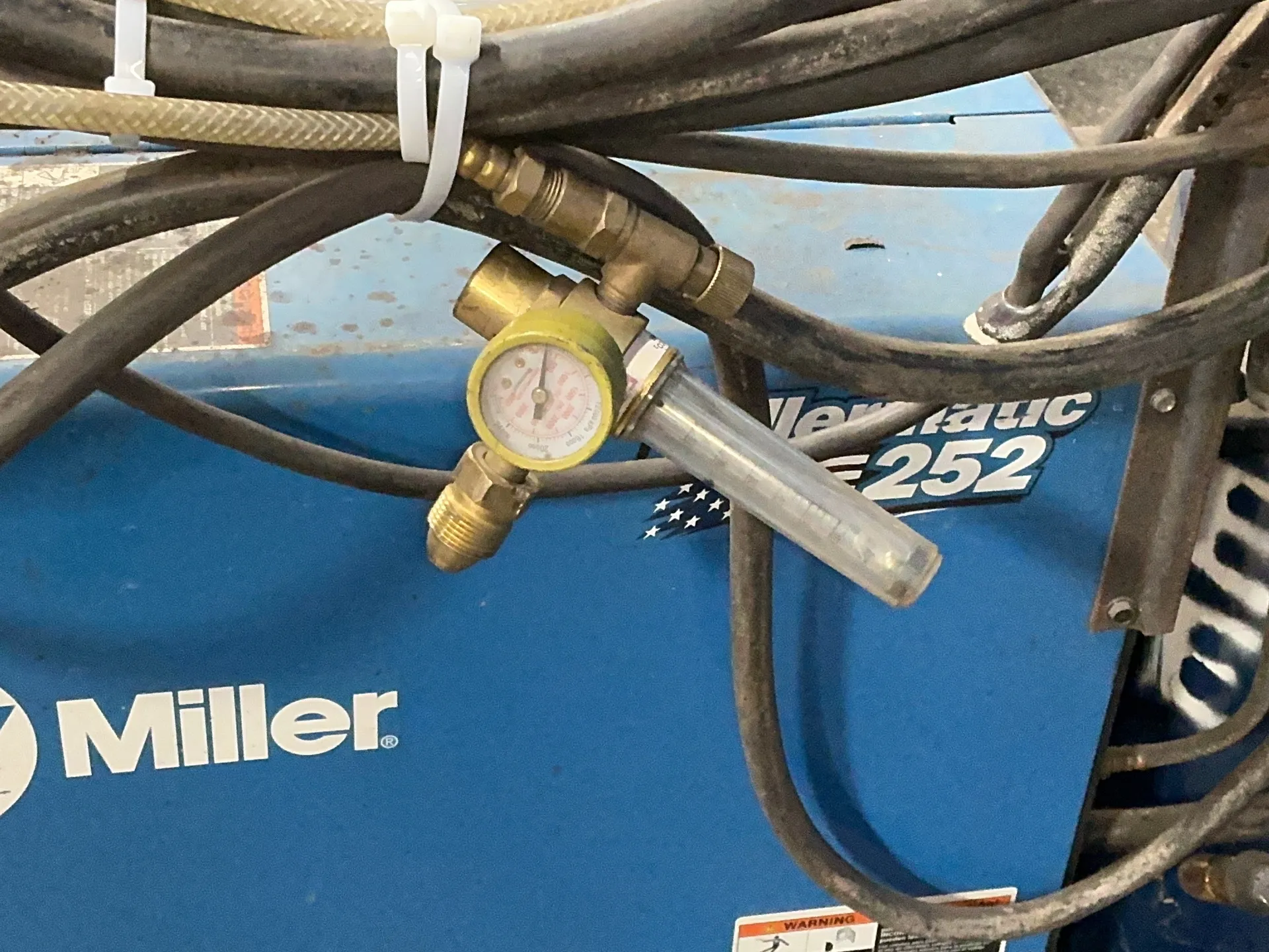 Miller #Millermatic-252, welder, 200 Amps, 7.5 KW, 230 V., 1 Ph. (2 available) - Image 4