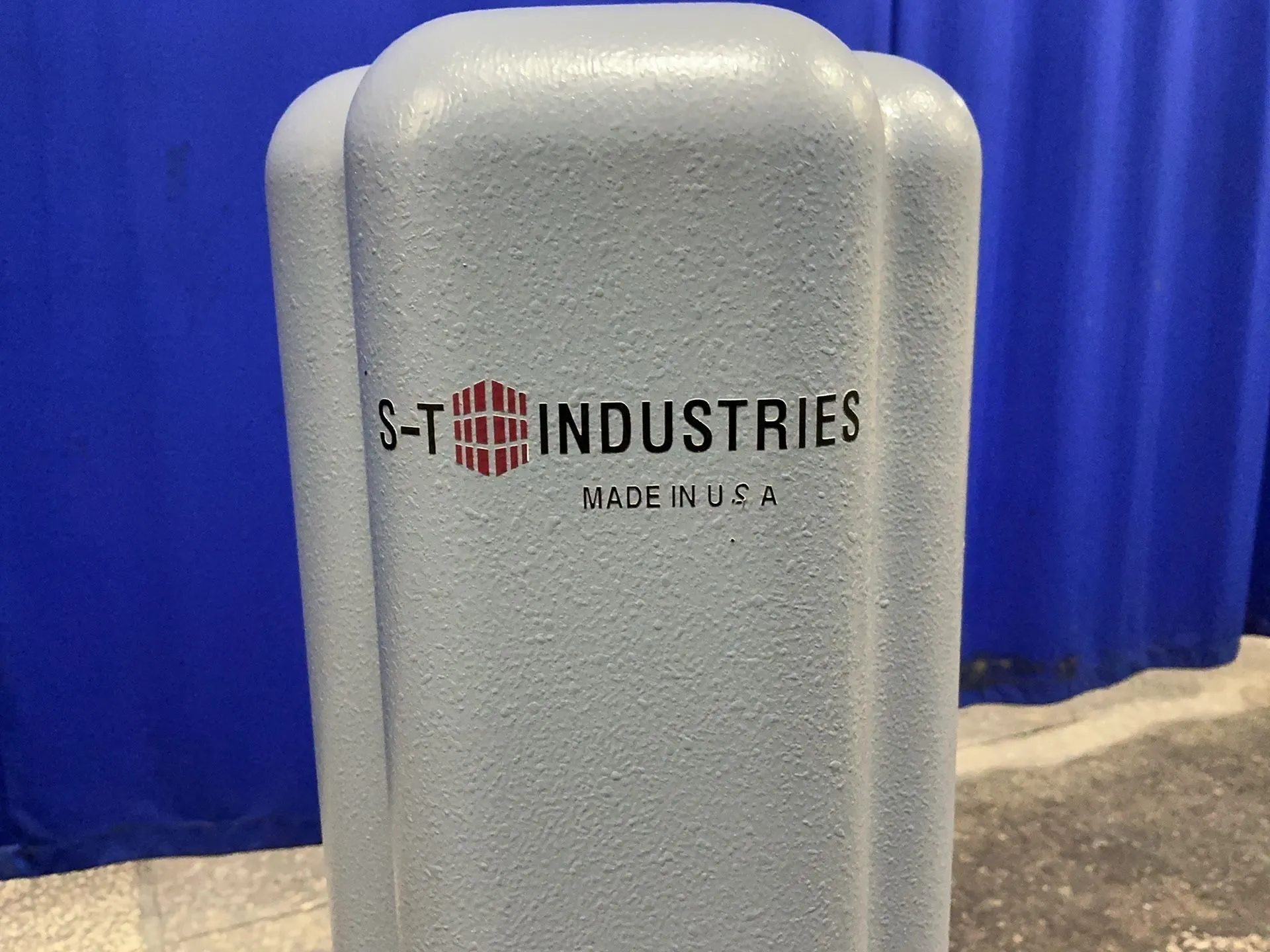 S-T Instruments #20-9100-3300, inspection station, 8" x 14" capacity, 14" x 18" table, Acu-Rite SENC 150 - Image 1