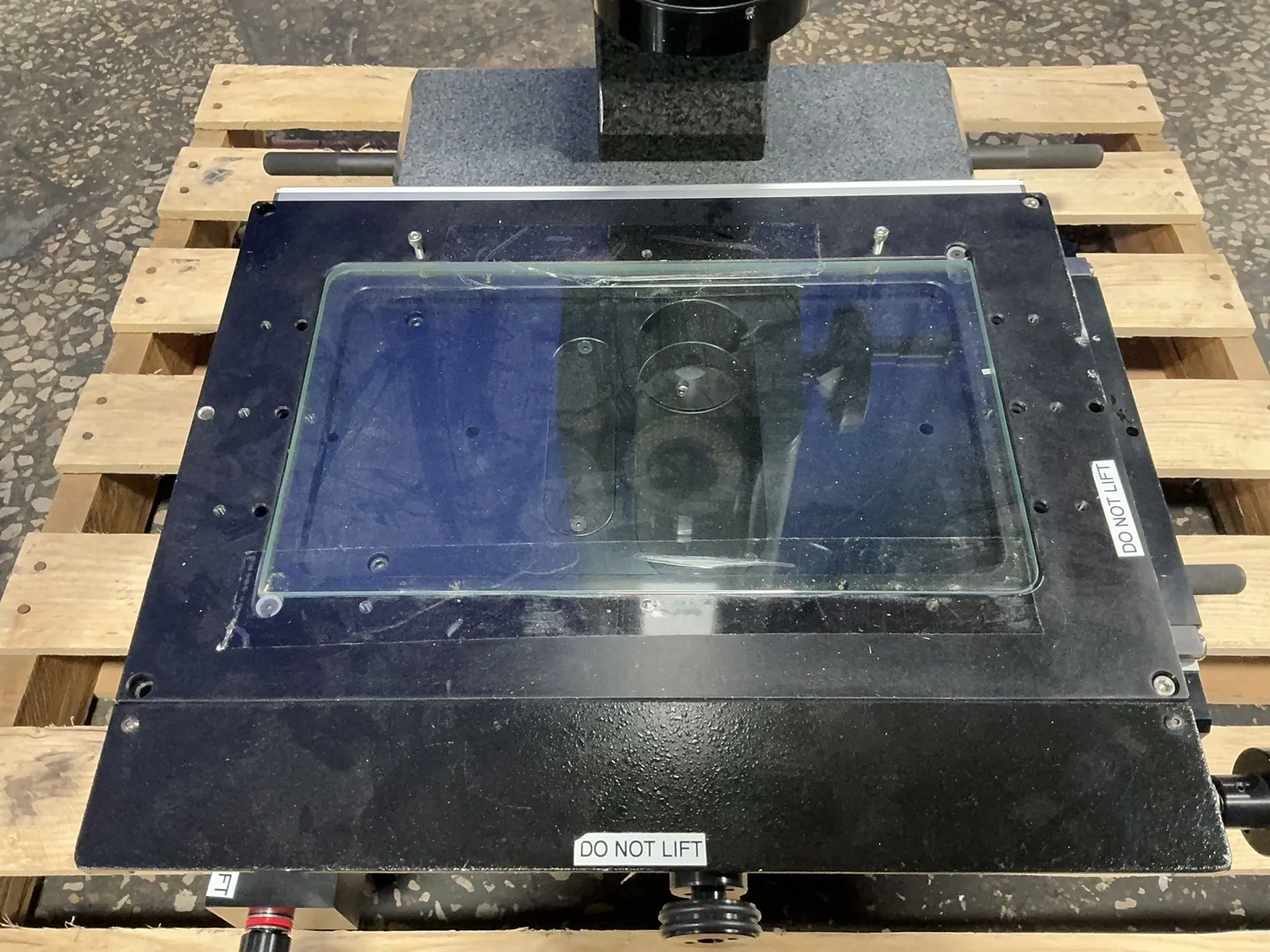 S-T Instruments #20-9100-3300, inspection station, 8" x 14" capacity, 14" x 18" table, Acu-Rite SENC 150 - Image 2