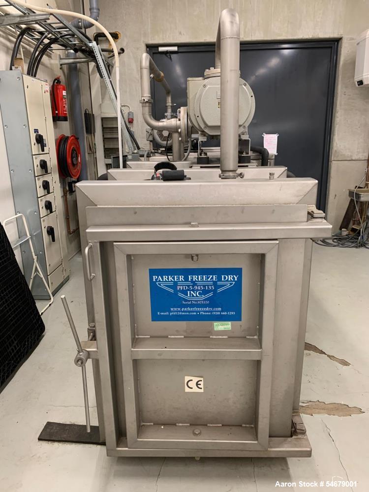 Parker Freeze Dry #5-945-135, Production Freeze Dryer, 2,700 L chamber, 453 kg ice condenser, (5) carts w/ 27 - Image 5
