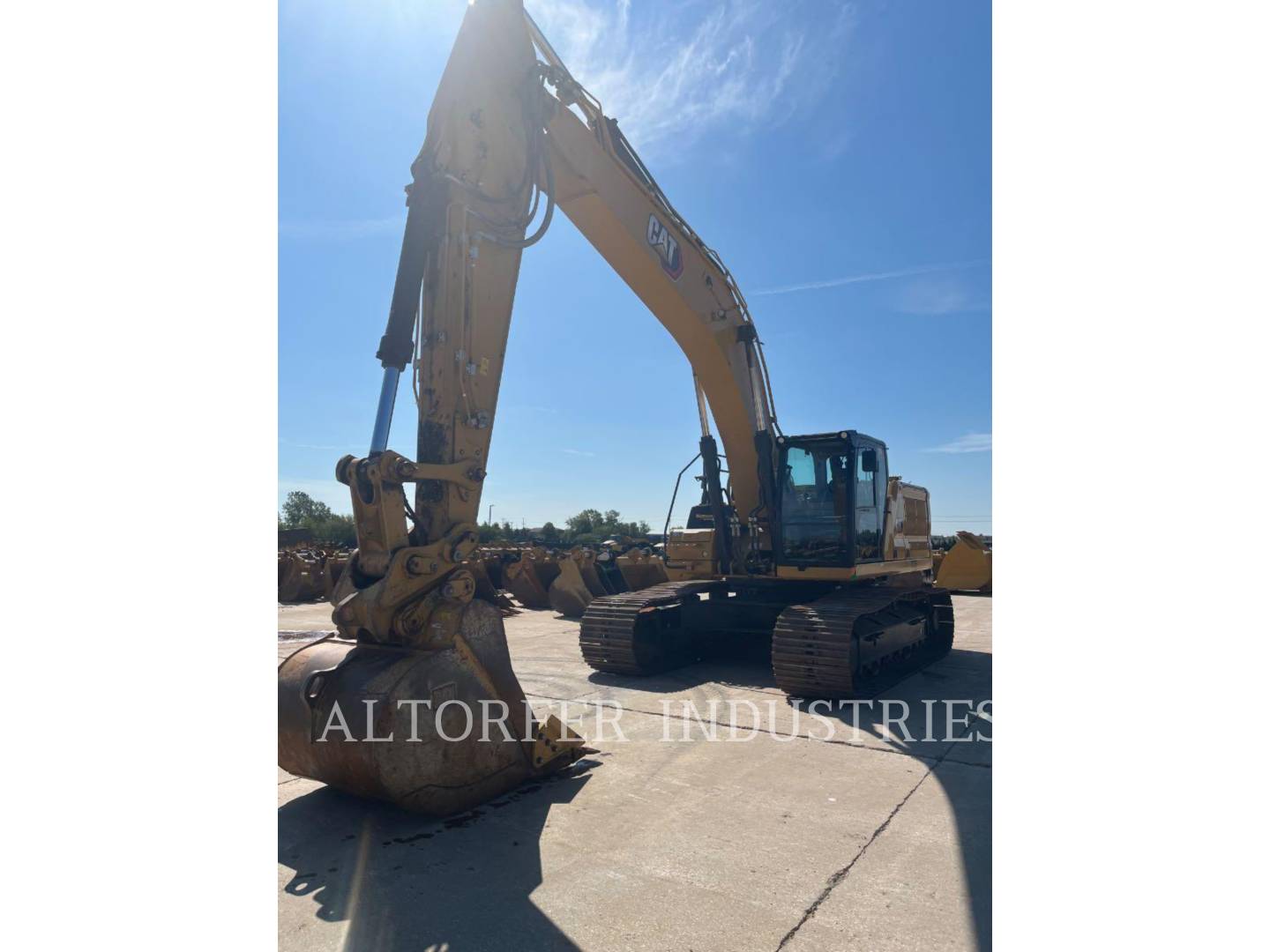 Caterpillar 336-08, 1519 hours, S/N: RDL20720, 2025 - Image 1