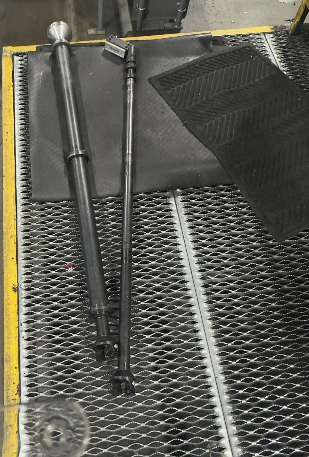 Sunnen #SV4, vertical hone, 20" max. bore diameter, 40" max. part length, 48" stroke, 32" swing, 30" x50" - Image 7