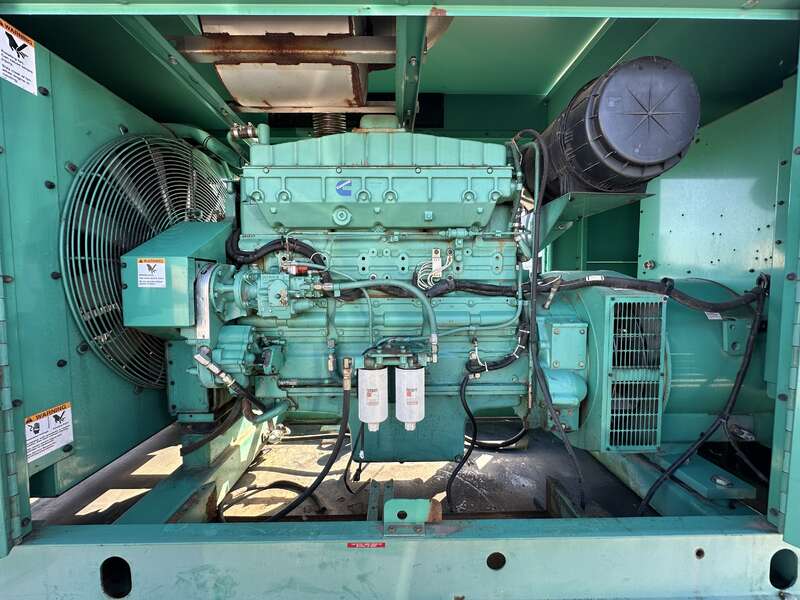400 KW Cummins #DFCE, diesel generator set, 277/480 Volts, 605 HP @ 1800 RPM, NTA-855-G5 engine, weatherproof - Image 6