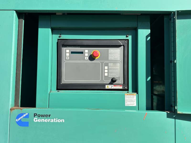 400 KW Cummins #DFCE, diesel generator set, 277/480 Volts, 605 HP @ 1800 RPM, NTA-855-G5 engine, weatherproof - Image 8